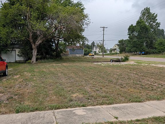 4th image of 621 E Melendy St