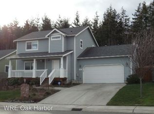 1708 NW Camellia Loop, Oak Harbor, WA 98277
