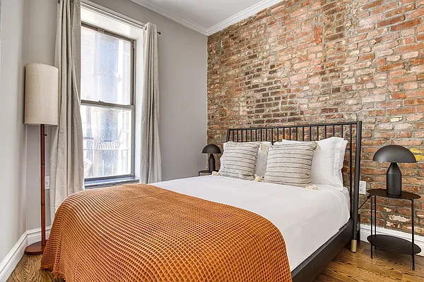 Rented by REAL New York | media 4