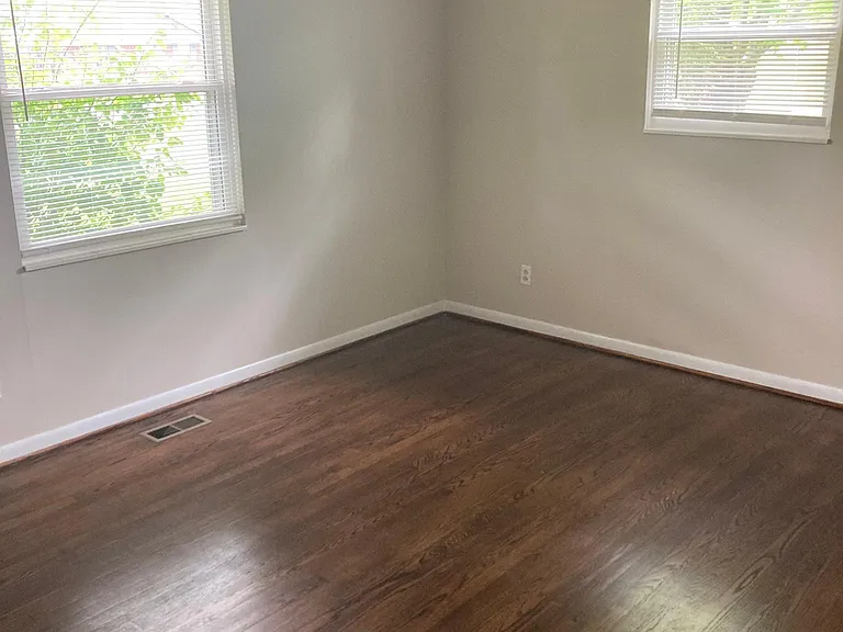 810 Mimosa Dr NW — Photo 12
