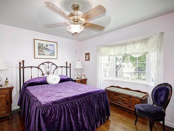 5th image of 6208 Clara Way