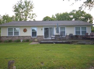 11557 N Memorial Pkwy, Cromwell, IN 46732