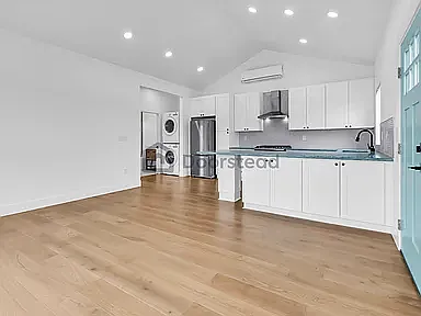 654 Hunter St #2 — Photo 10