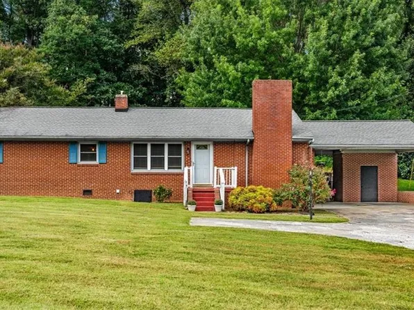 1550 W Harrison St, Ruffin, NC 27320