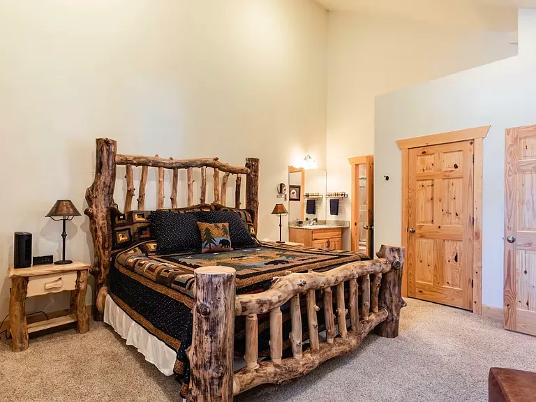 3984 N Timber Wolf Ln #8B — Photo 8
