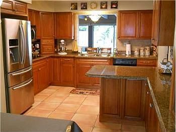 3rd image of 5241 NE 19th Ave
