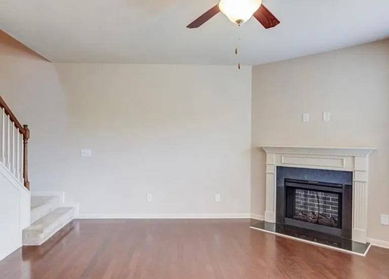 466 Jody Pl — Photo 6