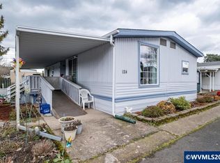 4882 Lancaster Dr NE Unit 124, Salem, OR 97305