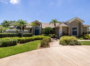 528 Spring Lake Dr, Melbourne, FL 32940