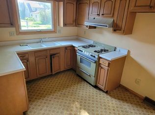 1206 F St, Charles City, IA 50616