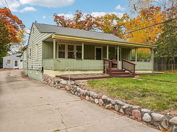 4th image of 4840 Hobson Ave
