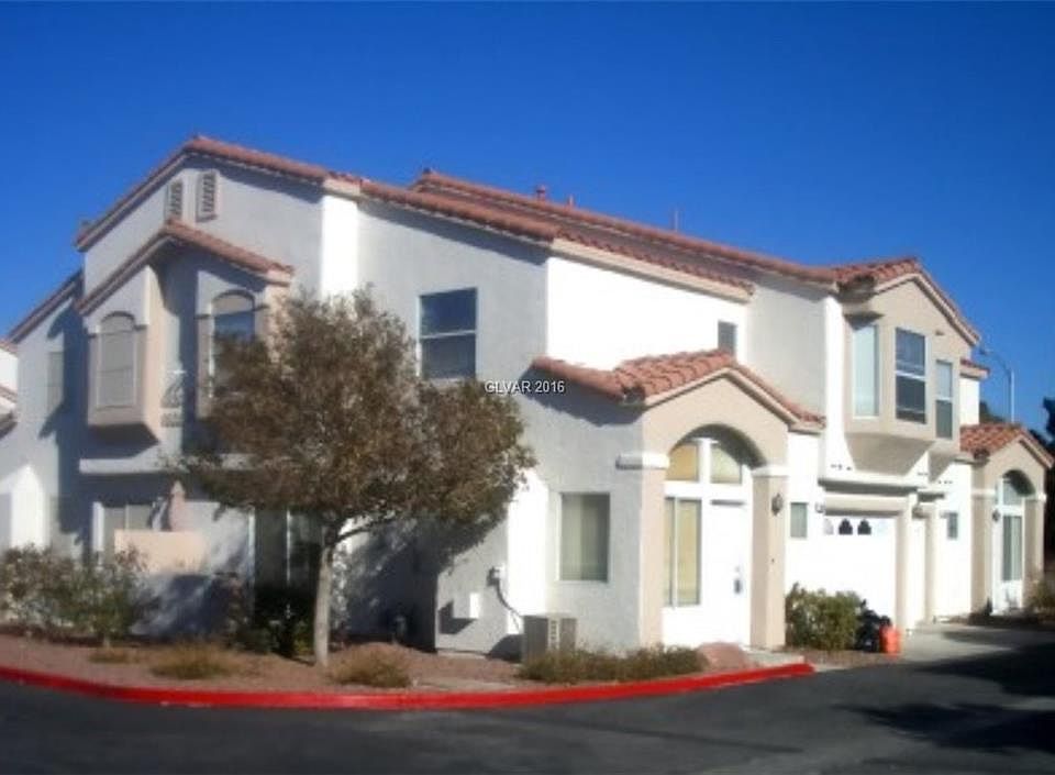 1st image of 4040 Castle Cove Dr #31
