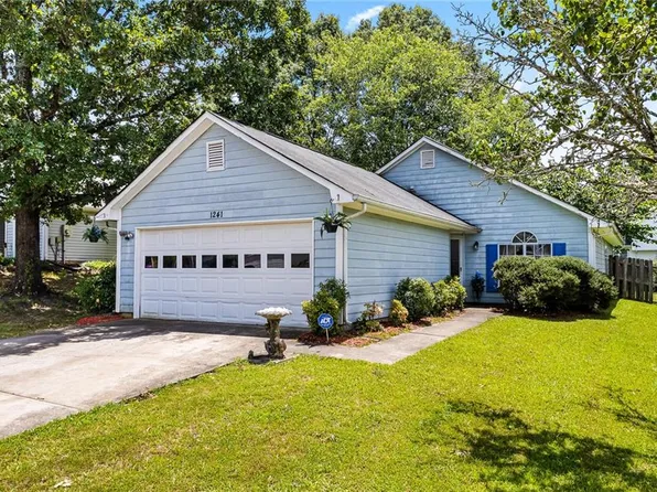 1241 Larkwood Dr, Jonesboro, GA 30238