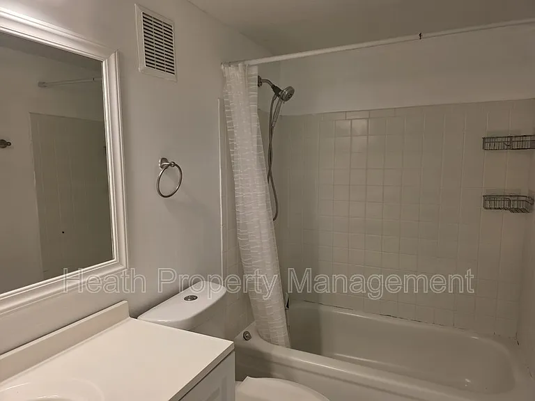 605 N Keene Rd #C — Photo 13