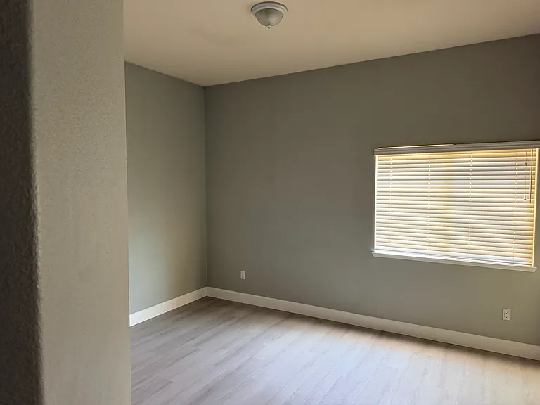1245 Hillwood Loop — Photo 10
