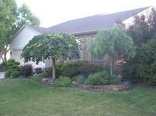 527 Virginia St, Ashville, OH 43103