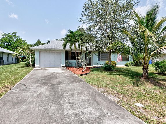 3rd image of 109 13th Avenue
