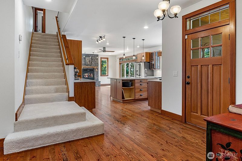 4th image of 18409 N High Rock Road