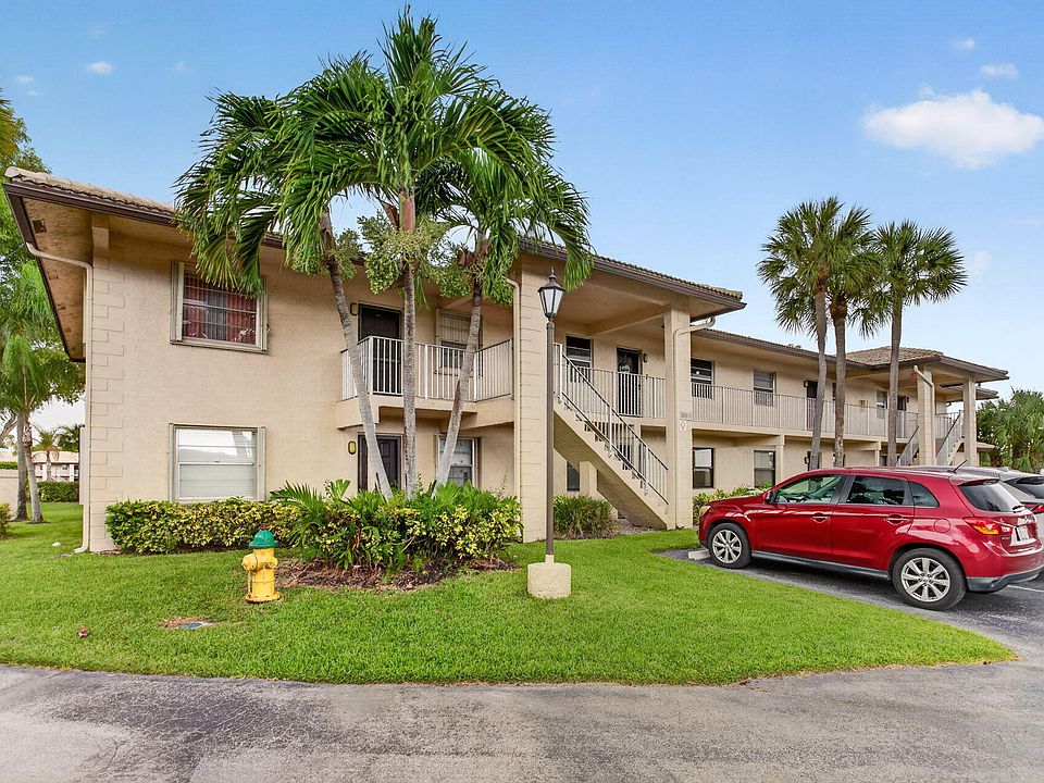 1st image of 5540 Lakeside Drive #102