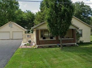 3955 W Fairview Rd, Greenwood, IN 46142