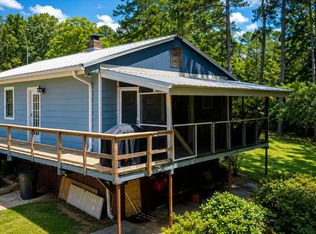 534 Gambrell Rd, Townville, SC 29689