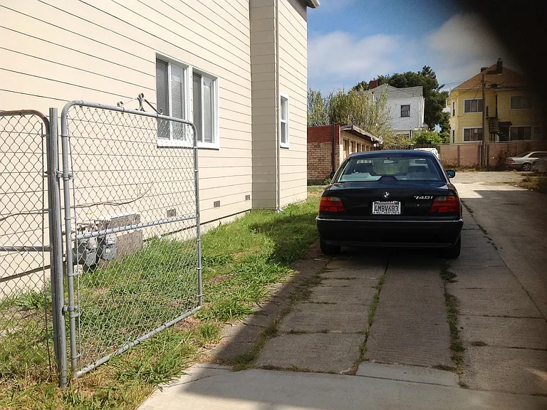 37th St — Photo 33