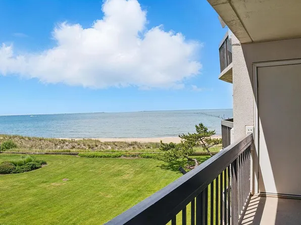 2830 Shore Dr APT 305, Virginia Beach, VA 23451