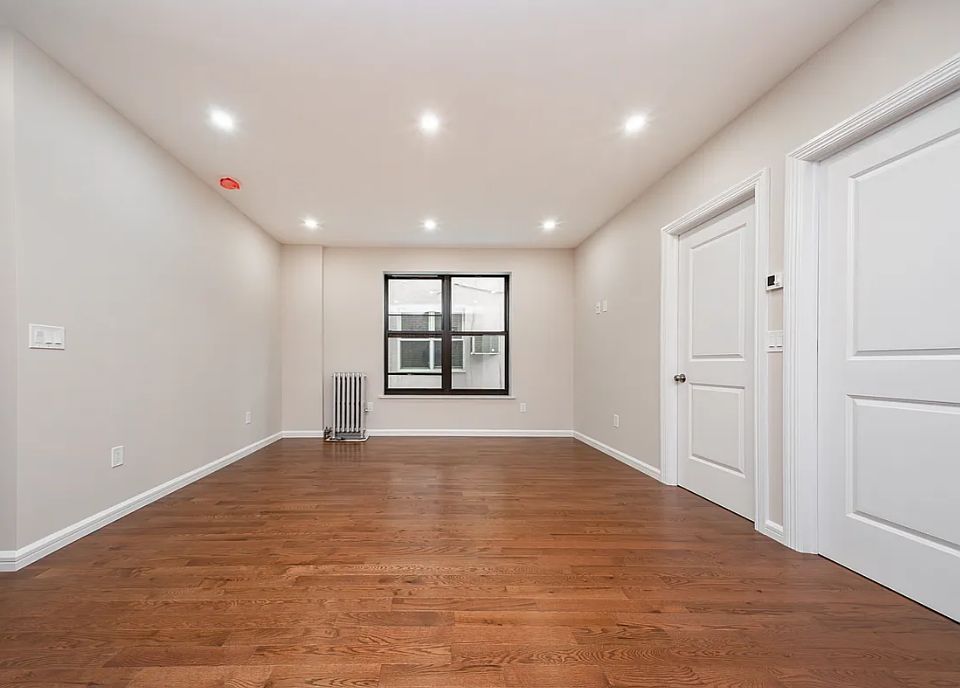 1st image of 26-05 24th Ave #2R