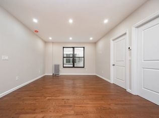 26-05 24th Ave #2R, Astoria, NY 11105