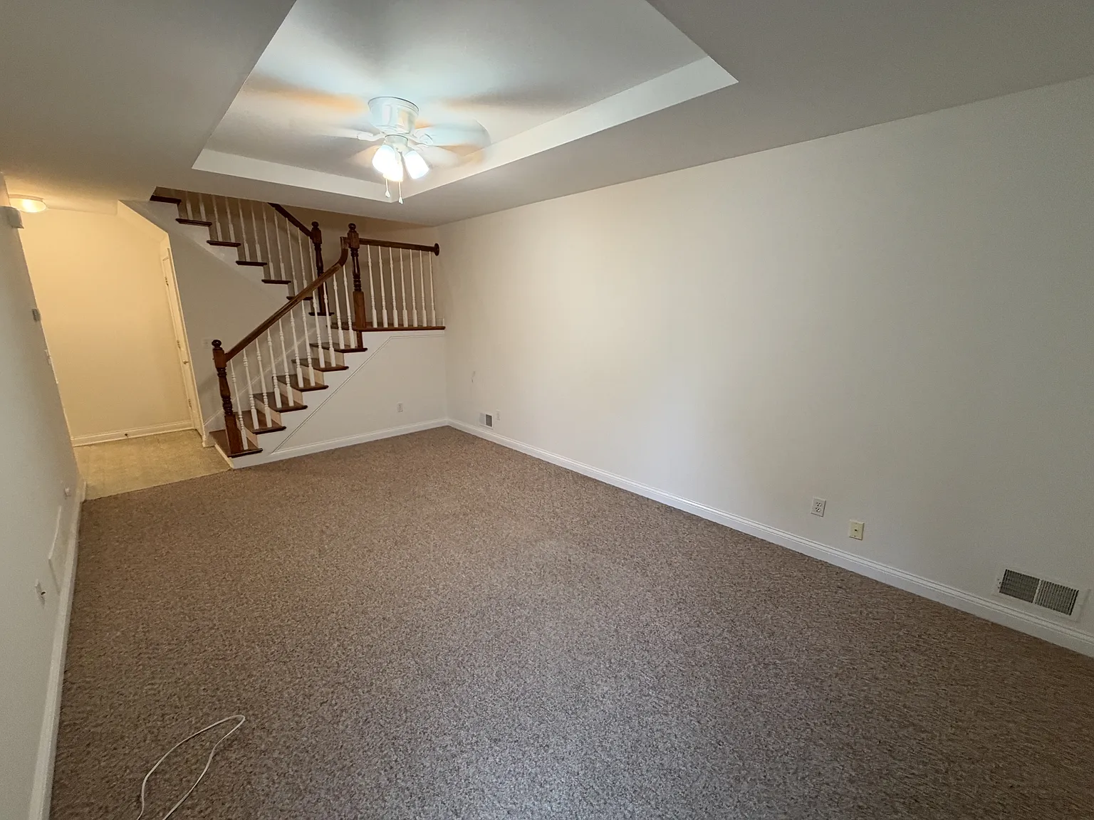 113 Manor Avenue - D — Photo 2