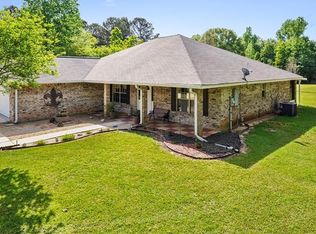 24 Yellowbird Ln, Picayune, MS 39466