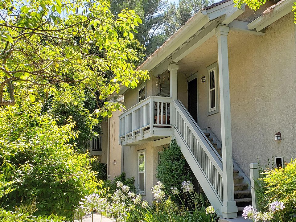 1st image of 7131 Farralone Ave