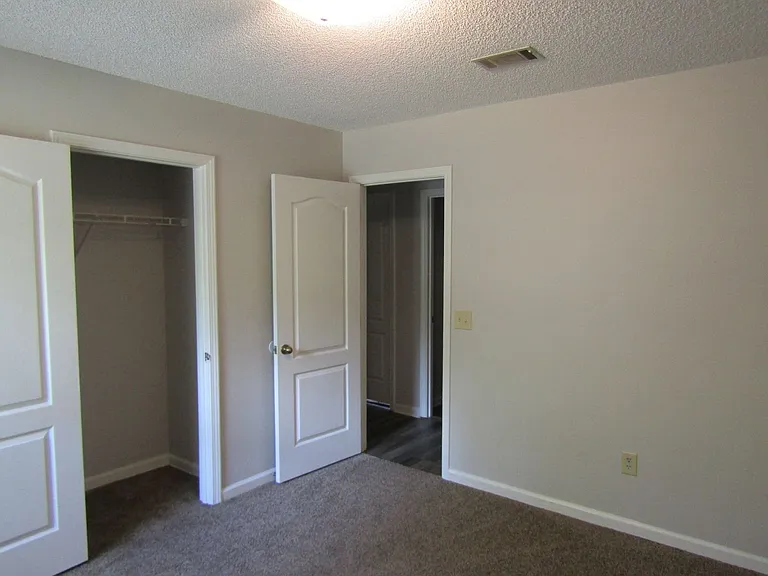110 Tempest Ln — Photo 24