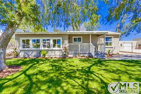 1st image of 635 Claydelle Ave