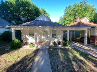 806 S D St, Arkansas City, KS 67005