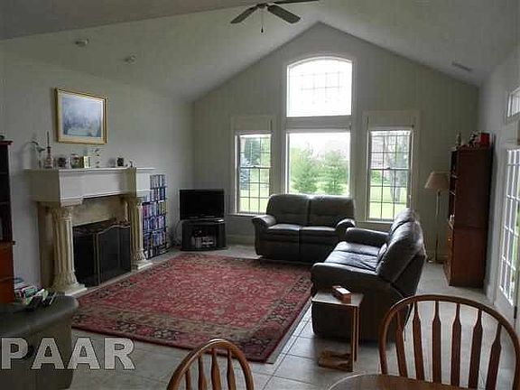 5th image of 10519 N Dahlia Ct