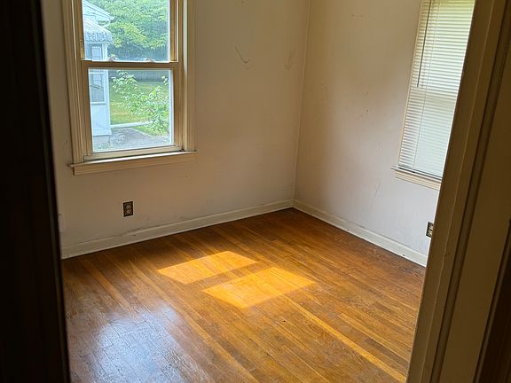 5th image of 789 Triplett Blvd