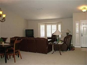 5th image of 1189 Ravenshoe Way