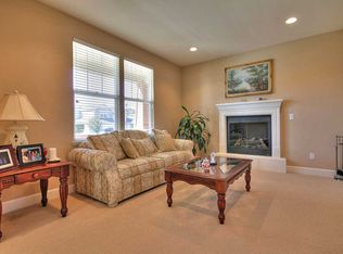 426 Peacock Way, Vacaville, CA