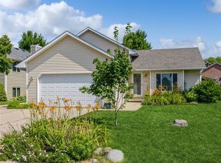 415 Waukee Ave, Waukee, IA 50263