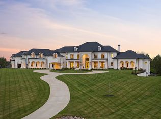 2407 Hidden River Ln, Franklin, TN 37069