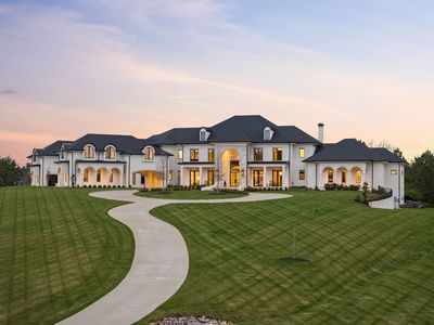 2407 Hidden River Ln, Franklin, TN, 37069