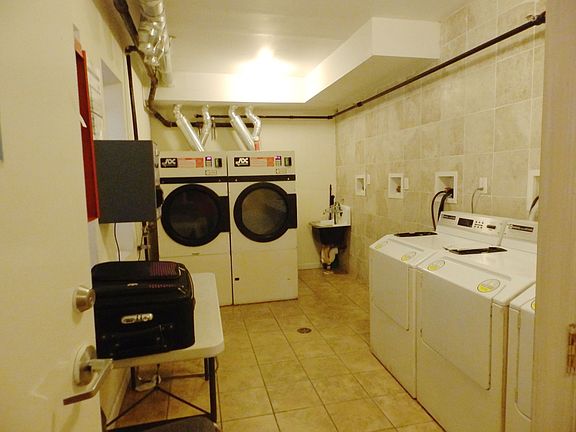 3rd image of 791 Sterling Pl APT 4