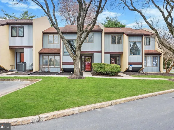 603 Somerset Ct, Chester Springs, PA 19425