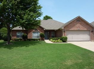 10703 E 74th Pl, Tulsa, OK 74133