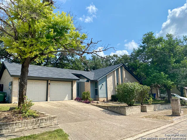 4535 Western Pine Woods