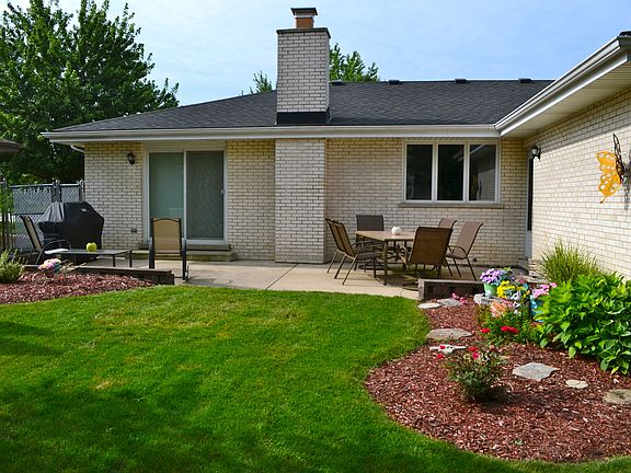 2nd image of 7604 Ponderosa Ct