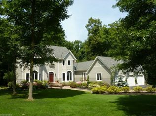 12410 Caves Rd, Chesterland, OH 44026