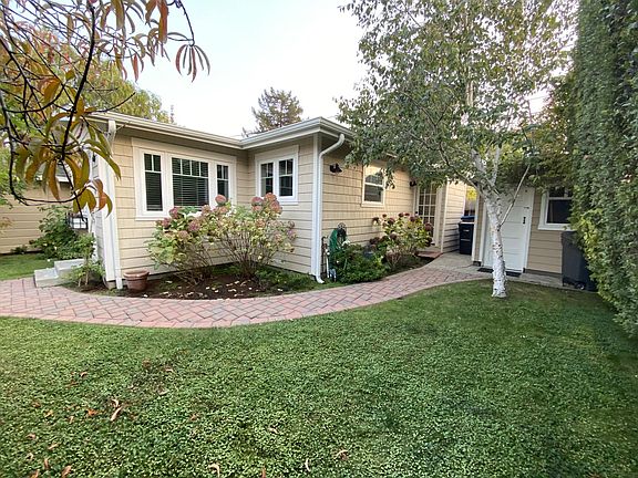 4th image of 943 Laguna Ave