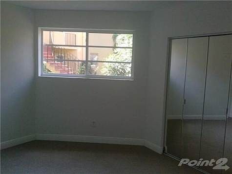 3rd image of 1705 NE Miami Gardens Dr APT 121